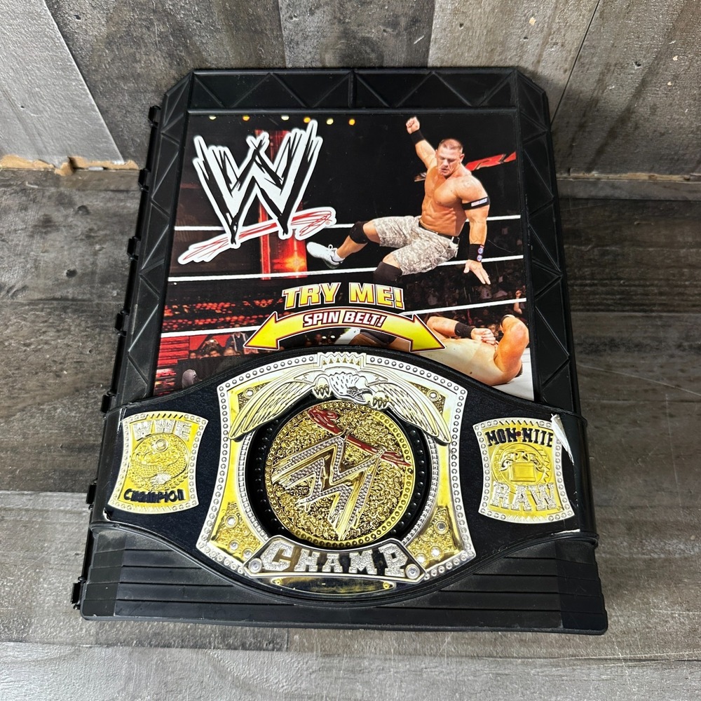 WWE Wrestling Superstar Action Figure Carrying Storage Case Spinning Belt 2012